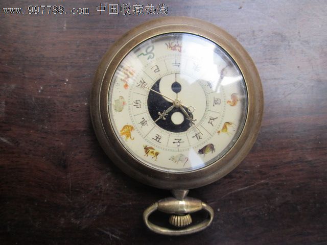 以假乱真以次充好 红木家具市场“李鬼”多“太阳成集团tyc7111cc”(图1) 太阳成集团tyc7111cc